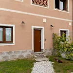 Il Vecchio Fienile 3*