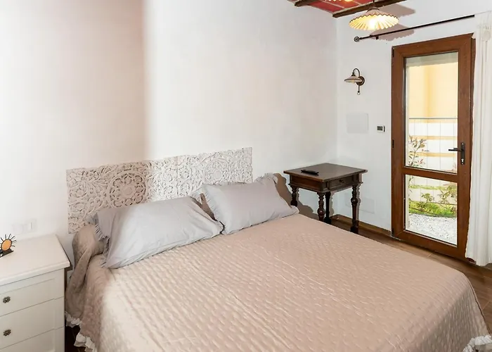 Il Vecchio Fienile 3* Ameglia